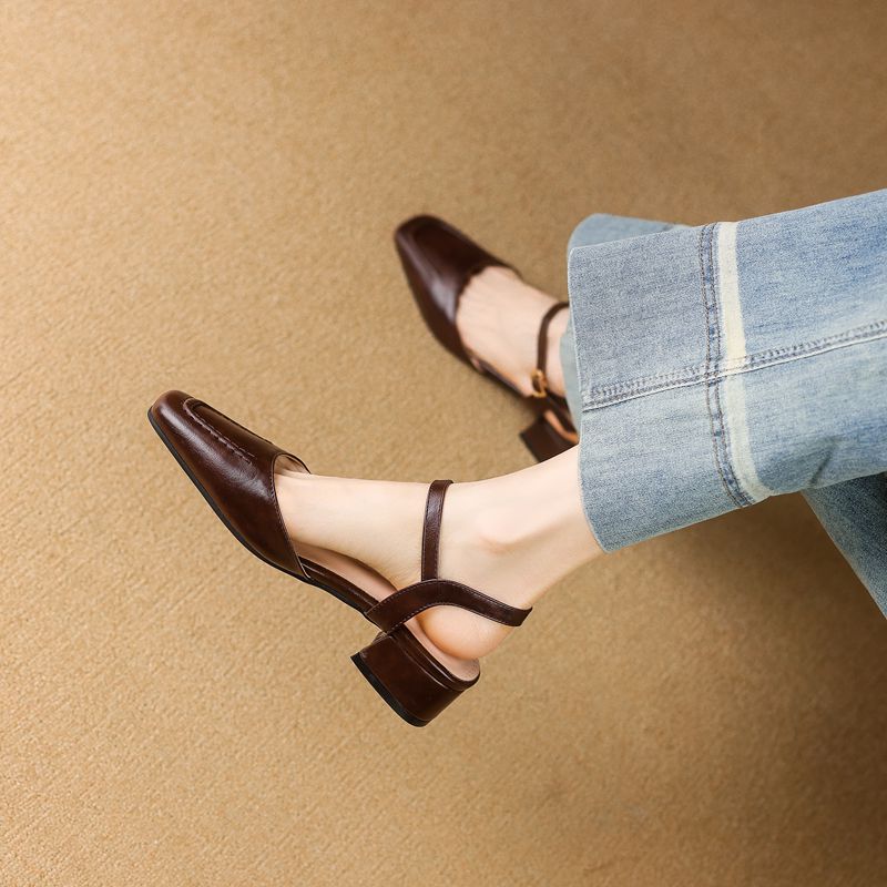 REAVE CAT 2025 Kadın Sandaletl - Vintage And Modern Fashion incelemesi ve fiyatı
