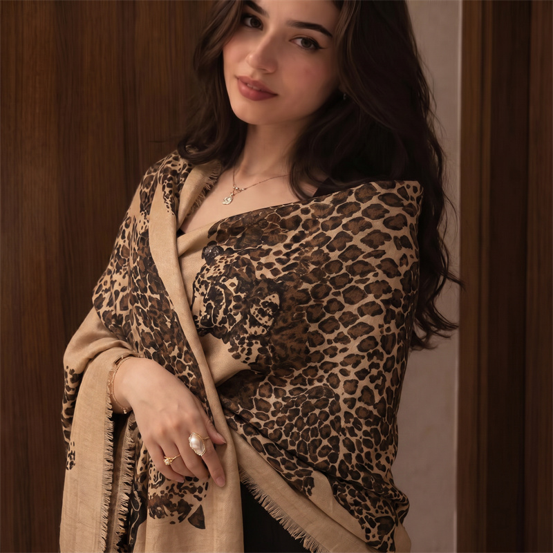 Vintage Leopar Desenli Tesettü - Vintage Women Fashion incelemesi ve fiyatı